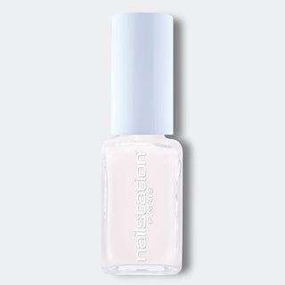 grain de poudre | Light pink nail polish